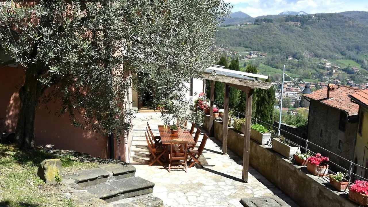 Appartamento Il Giardino Di Berbech Citta Alta-Stanza Ulivo Bergamo 0*,  Italia